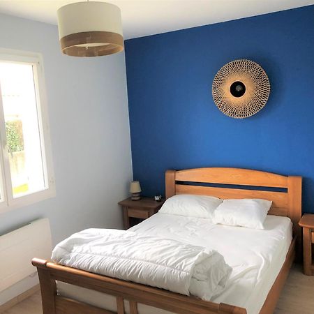 Agreable Maison Ensoleillee Avec Jardin Arbore Villa Le Château-dʼOléron Exteriör bild